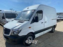Mercedes-benz Sprinter 310 2014/64 Base À Roues Courtes High Roof Direct Company
